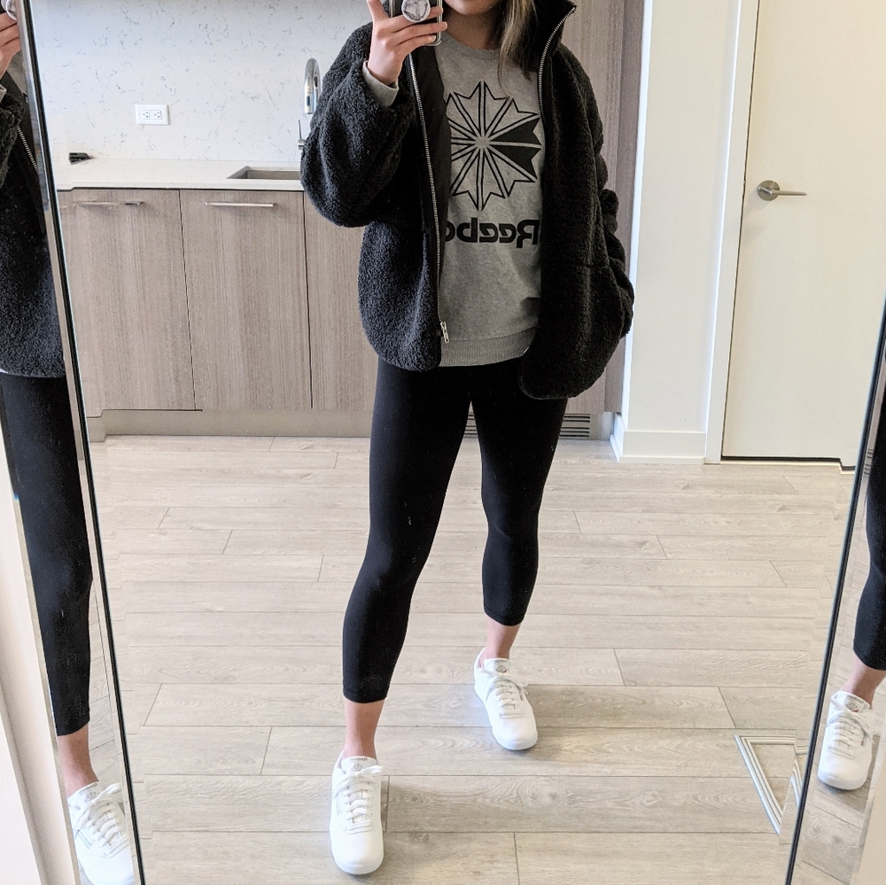 Reebok Classic Grey Sweatshirt